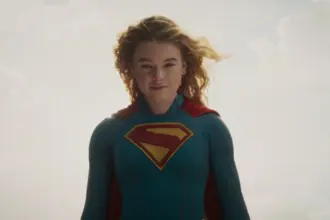 Supergirl recebe novo trailer