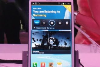 Sucesso em 2012 faz com que fabricantes apostem nos phablets, híbridos de smartphone e tablet